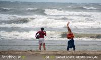 genieten aan zee op het strand van oostduinkerke
